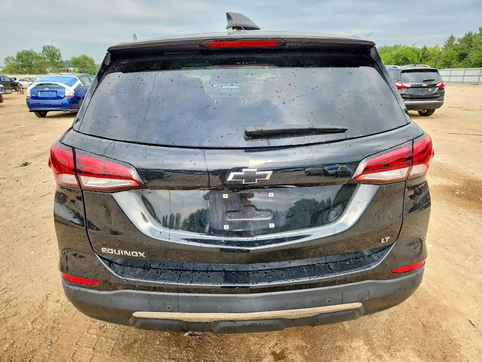 2022 CHEVROLET EQUINOX LT  