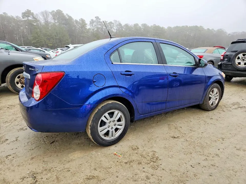 2013 CHEVROLET SONIC LT  