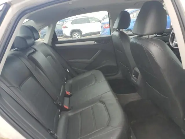 2012 VOLKSWAGEN PASSAT SE  