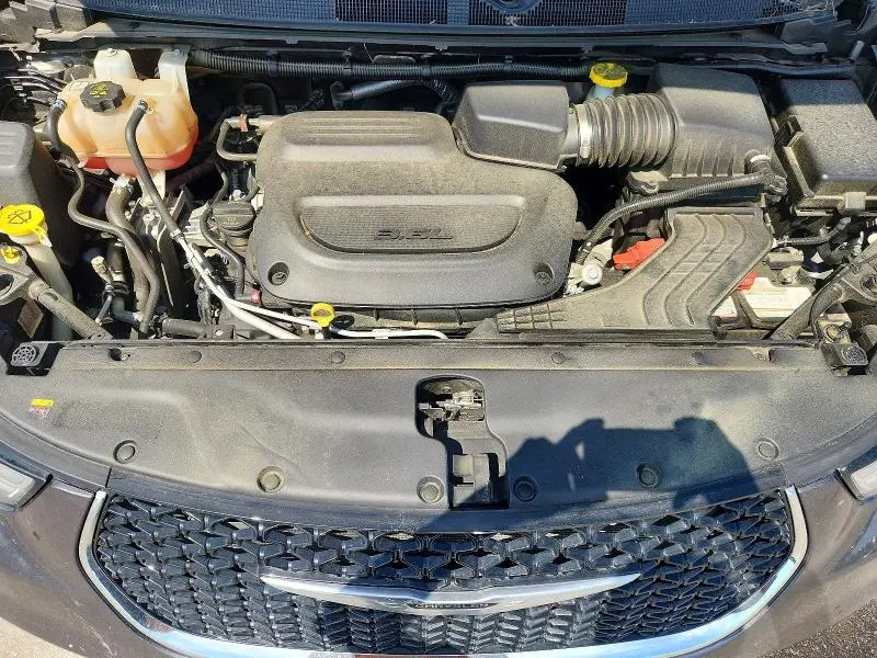 2023 CHRYSLER PACIFICA LIMITED  