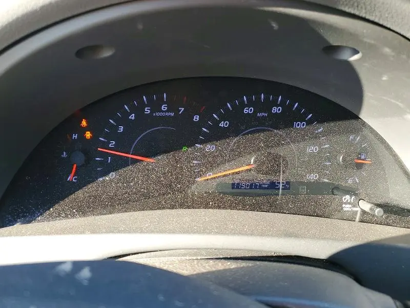 2011 TOYOTA CAMRY LE  