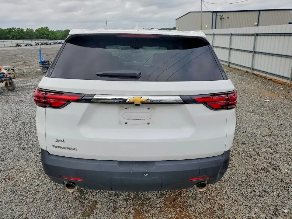 2023 CHEVROLET TRAVERSE LS  