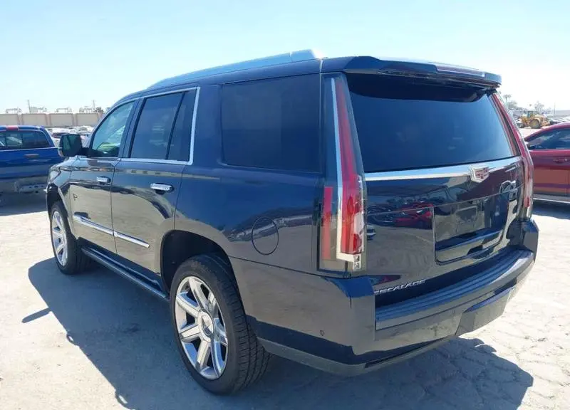 2019 CADILLAC ESCALADE PREMIUM LUXURY  