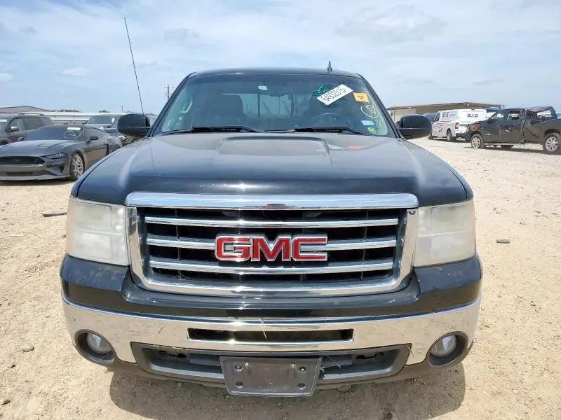 2013 GMC SIERRA C1500 SLT  