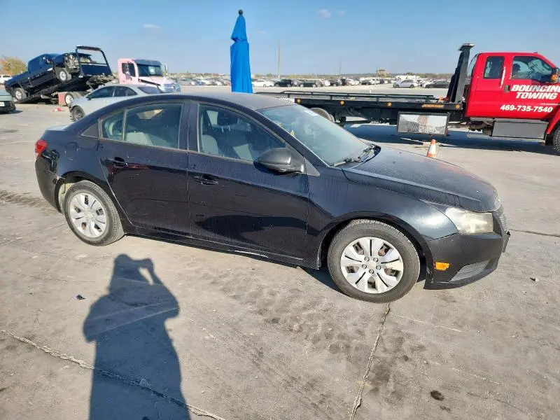 2013 CHEVROLET CRUZE LS  