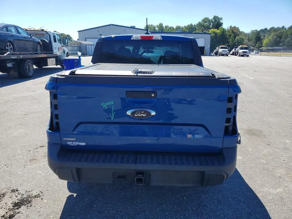 2024 FORD MAVERICK XLT  