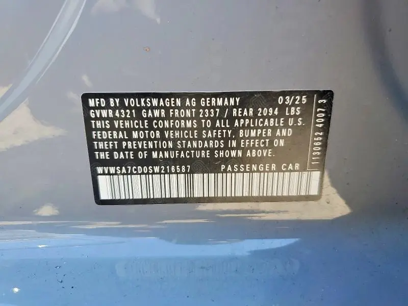 2025 VOLKSWAGEN GTI SE  