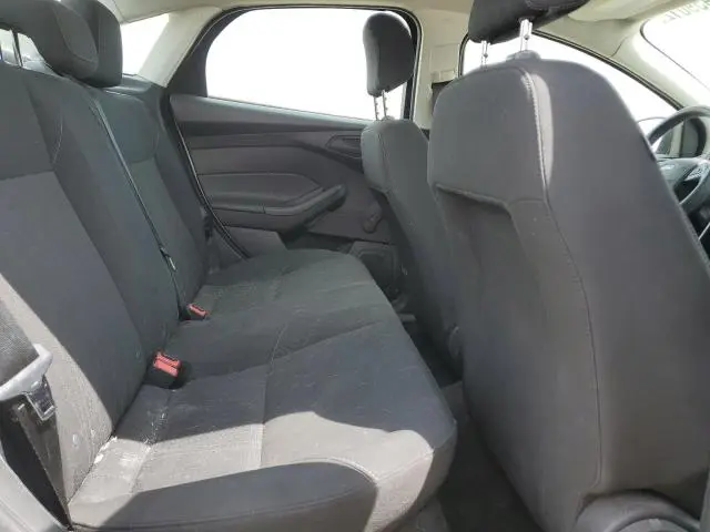 2016 FORD FOCUS S  