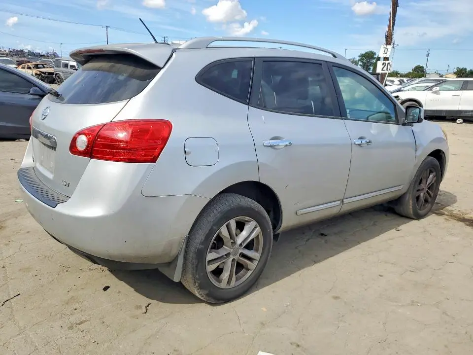 2012 NISSAN ROGUE S  