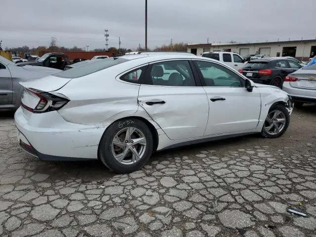 2021 HYUNDAI SONATA SE  