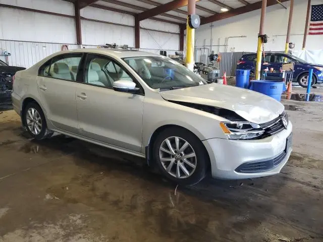 2012 VOLKSWAGEN JETTA SE  