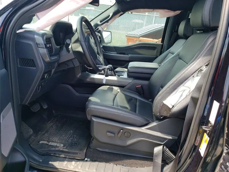2025 FORD F150 XLT  