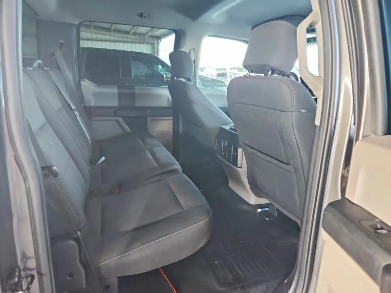 2017 FORD F150 SUPERCREW  