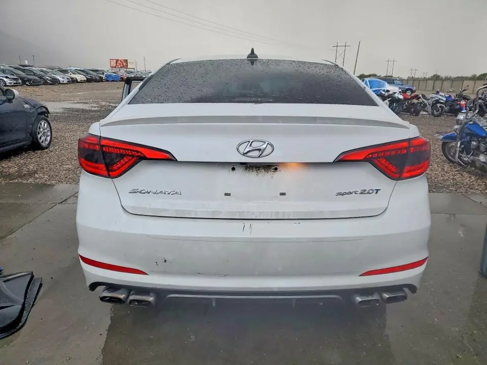 2015 HYUNDAI SONATA SPORT 2.0T  