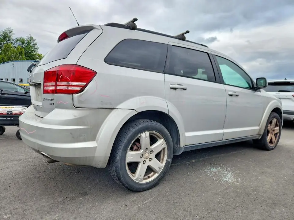 2010 DODGE JOURNEY SXT  