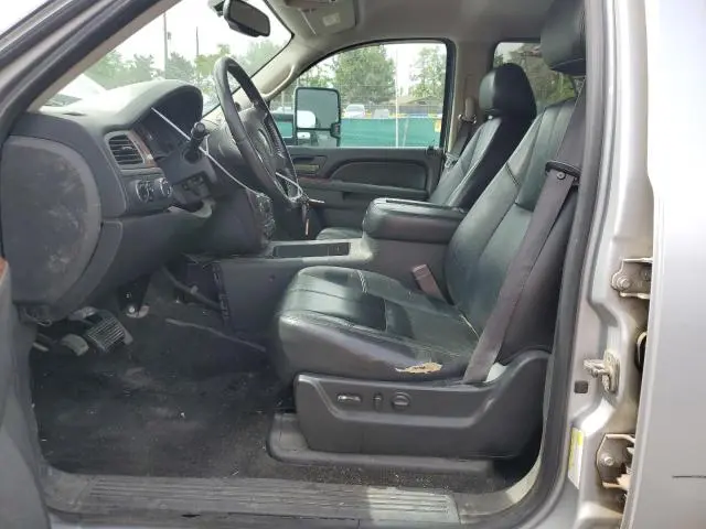2012 CHEVROLET SUBURBAN K1500 LT