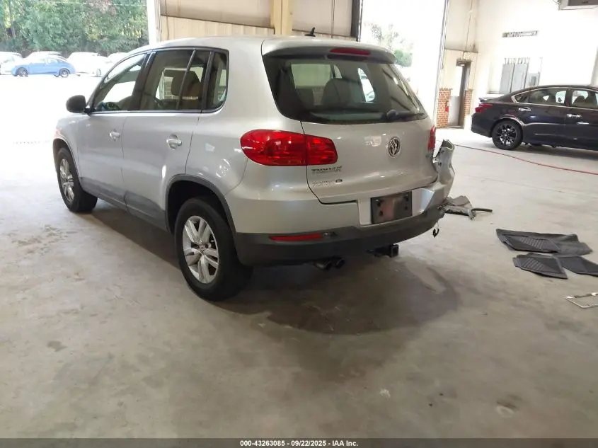 2013 VOLKSWAGEN TIGUAN S