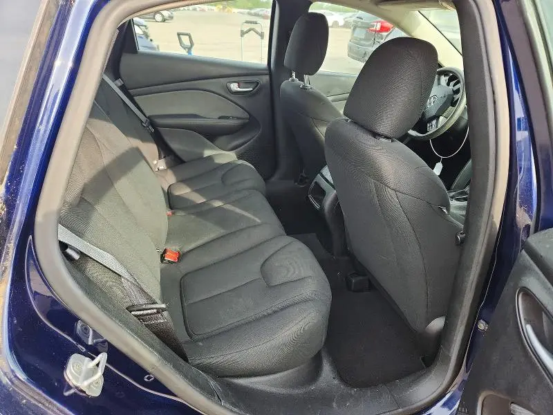 2013 DODGE DART SE  