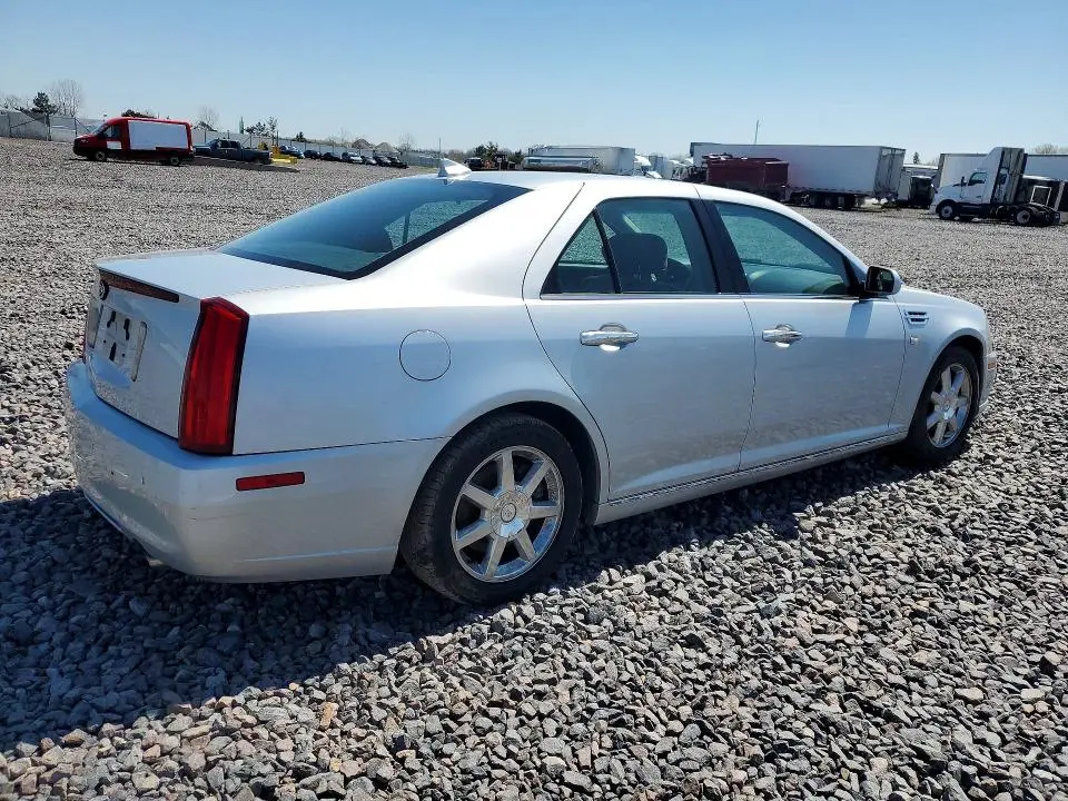 2010 CADILLAC STS   