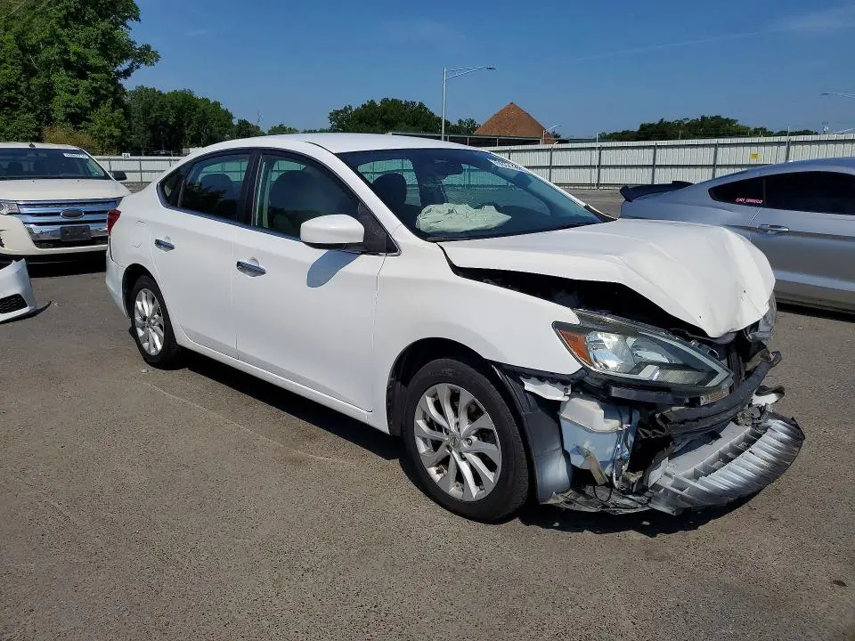 2019 NISSAN SENTRA SV  