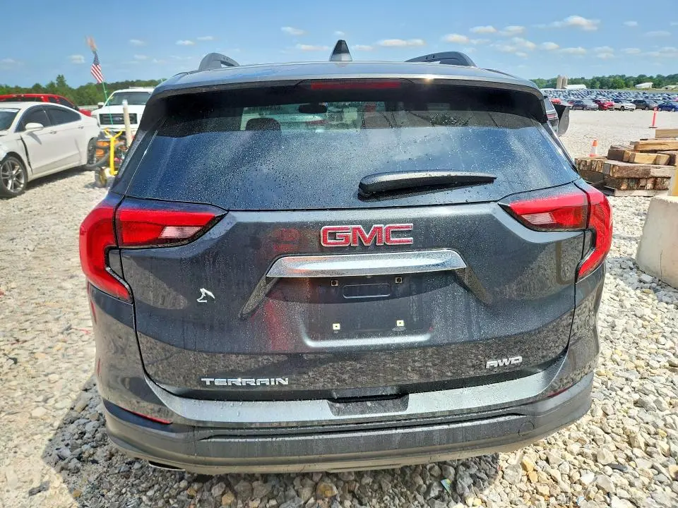 2018 GMC TERRAIN SLE  