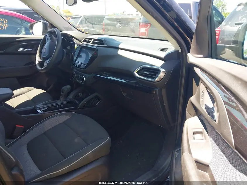 2022 CHEVROLET TRAILBLAZER FWD LT