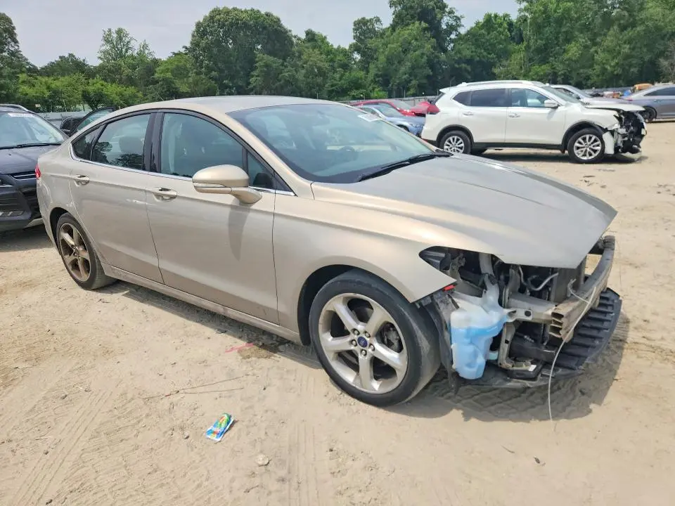 2015 FORD FUSION SE  