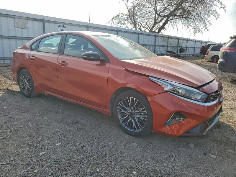 2023 KIA FORTE GT LINE  