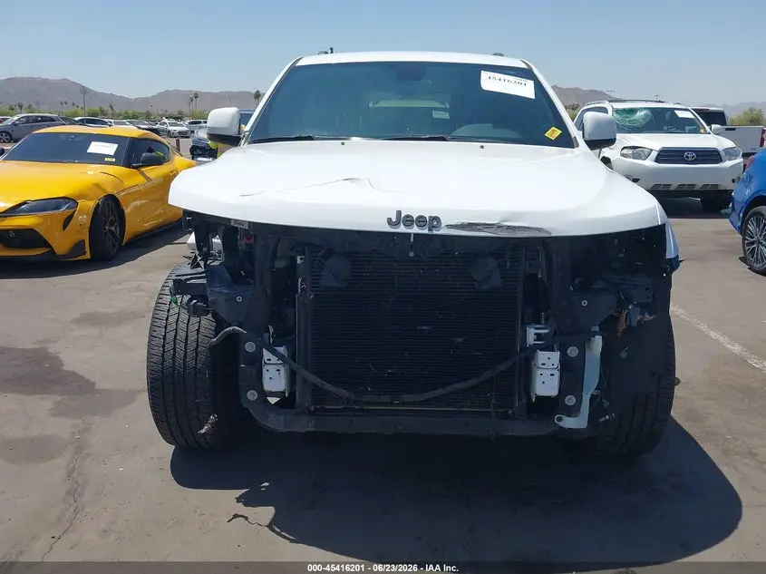 2019 JEEP GRAND CHEROKEE LAREDO E 4X2