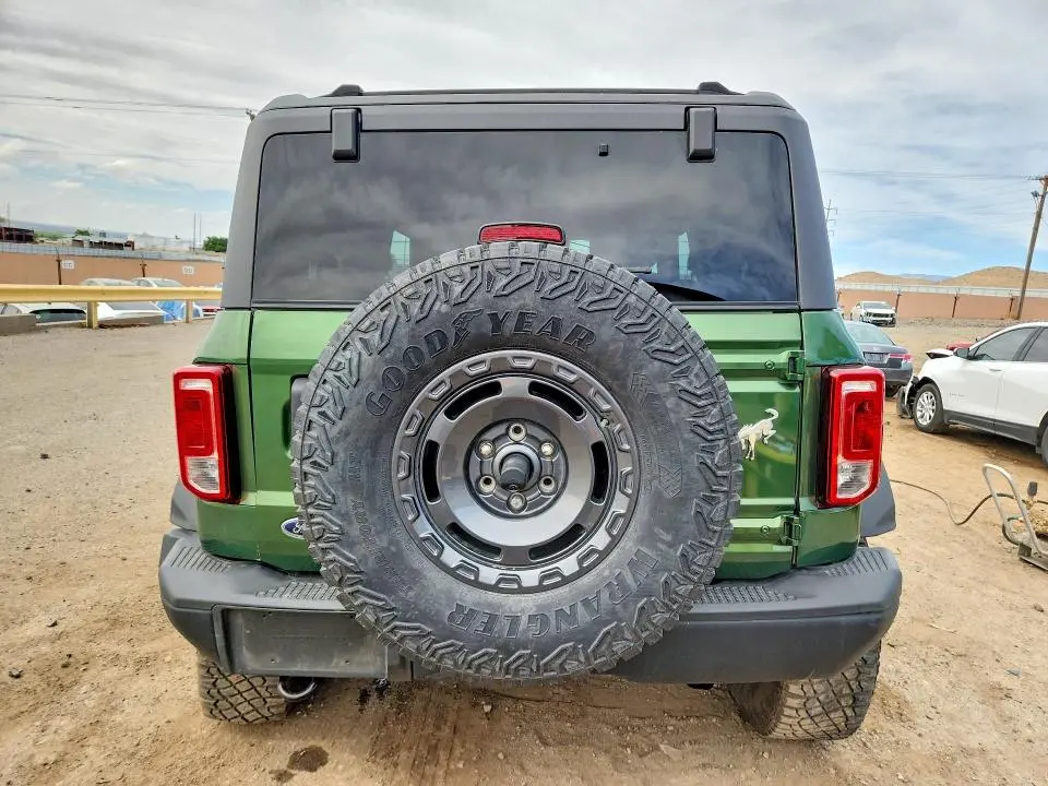 2024 FORD BRONCO BLACK DIAMOND  