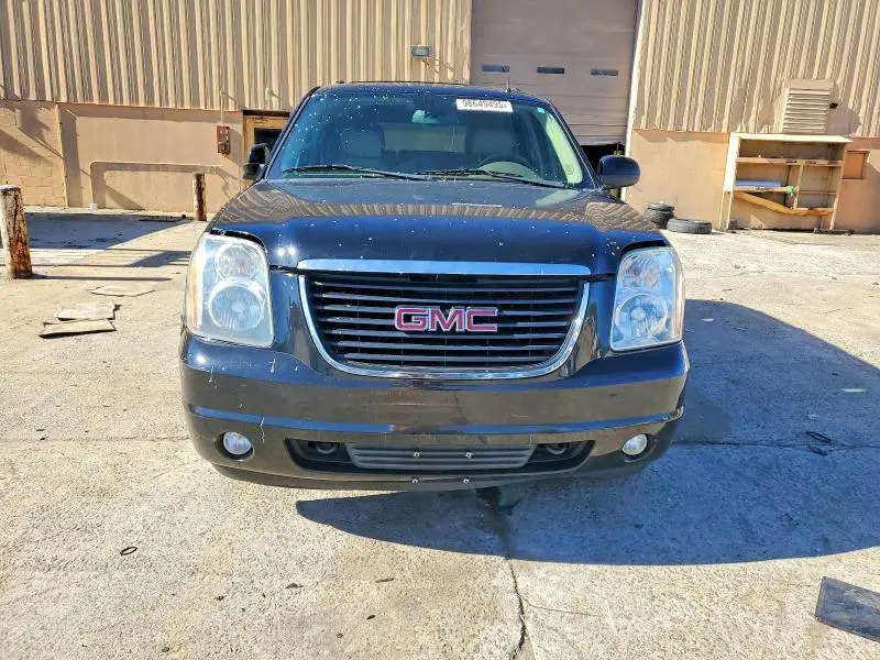 2011 GMC YUKON SLT  