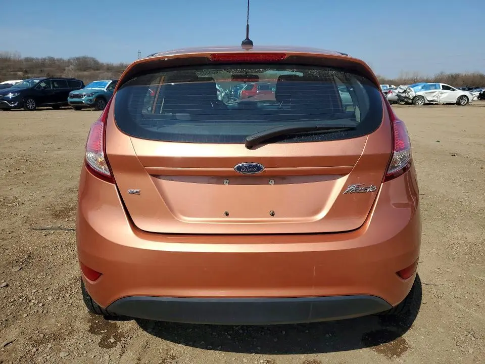 2017 FORD FIESTA SE  