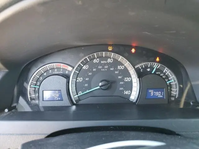 2012 TOYOTA CAMRY BASE  