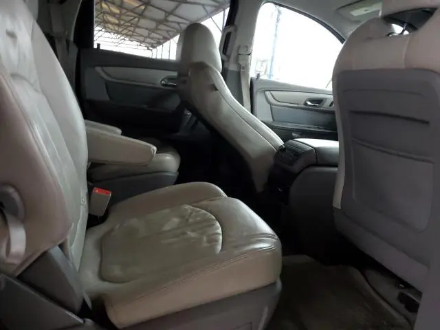 2015 CHEVROLET TRAVERSE LT  