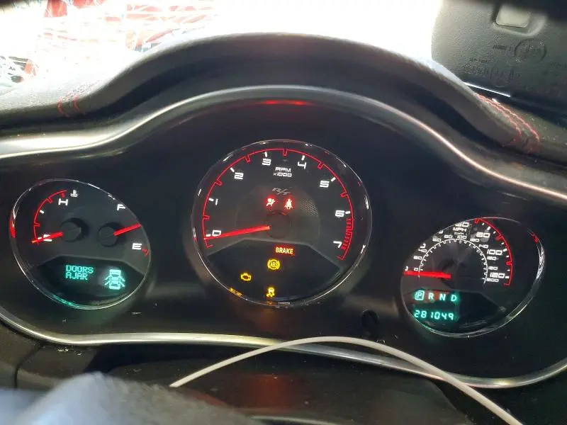 2013 DODGE AVENGER R  