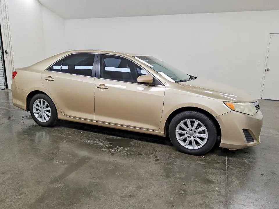 2012 TOYOTA CAMRY L  