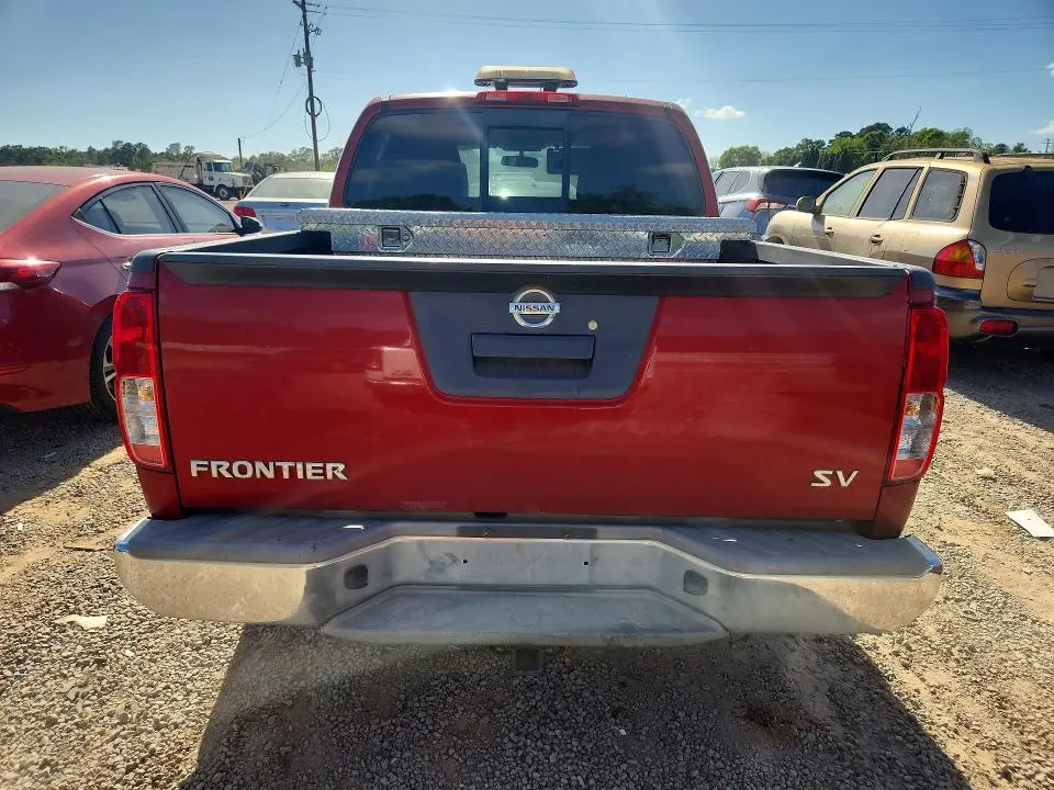 2016 NISSAN FRONTIER SV  
