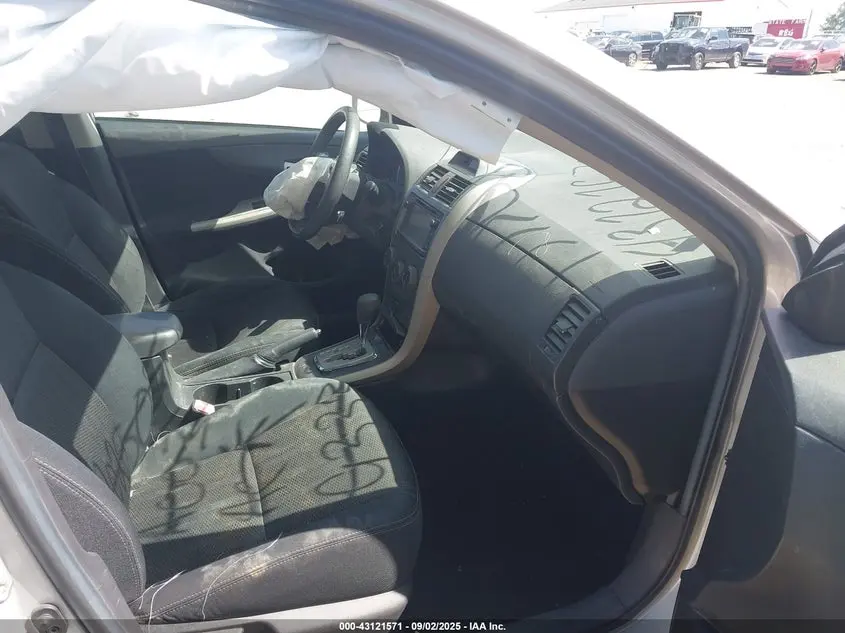 2013 TOYOTA COROLLA S