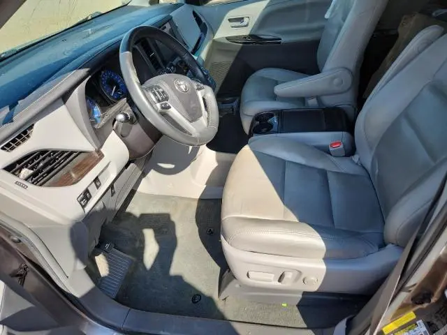 2017 TOYOTA SIENNA XLE 8-PASSENGER  