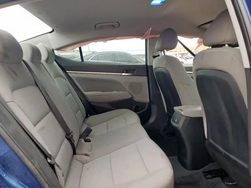 2019 HYUNDAI ELANTRA SEL  