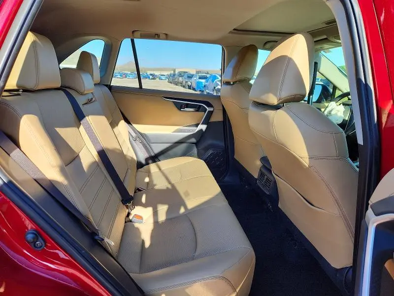 2019 TOYOTA RAV4 LIMITED