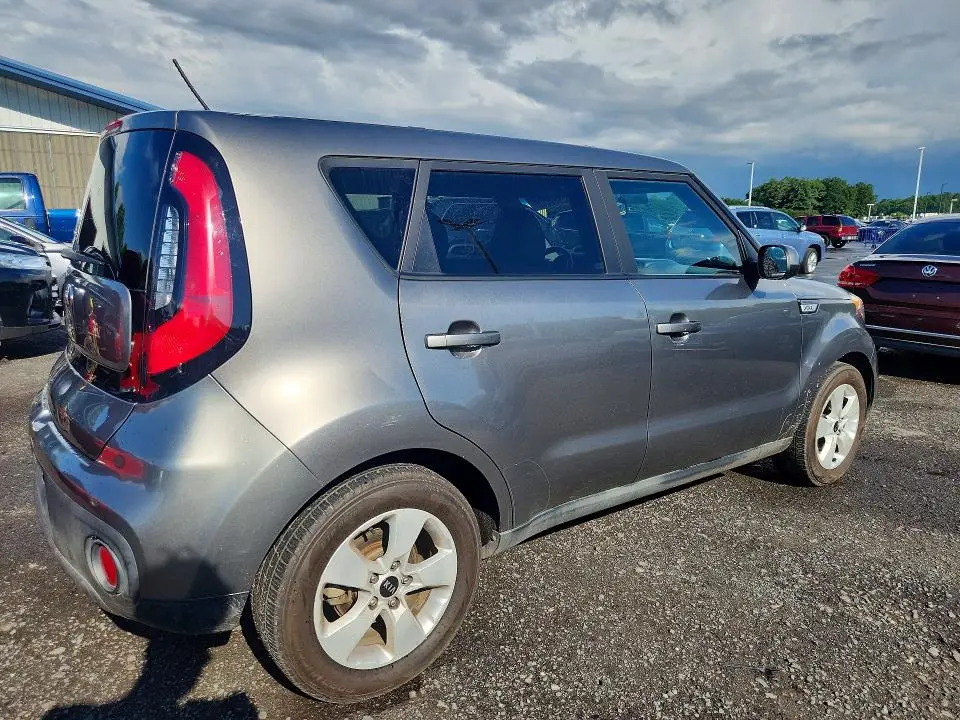 2018 KIA SOUL BASE  