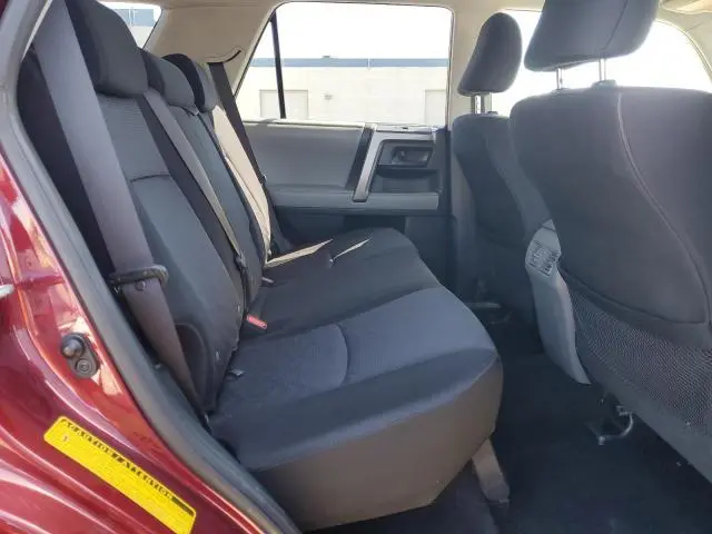 2010 TOYOTA 4RUNNER SR5  