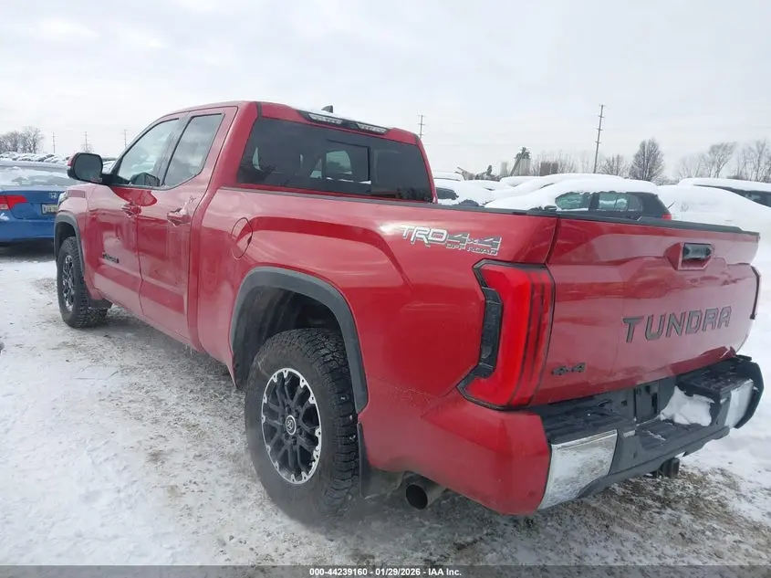 2022 TOYOTA TUNDRA SR5