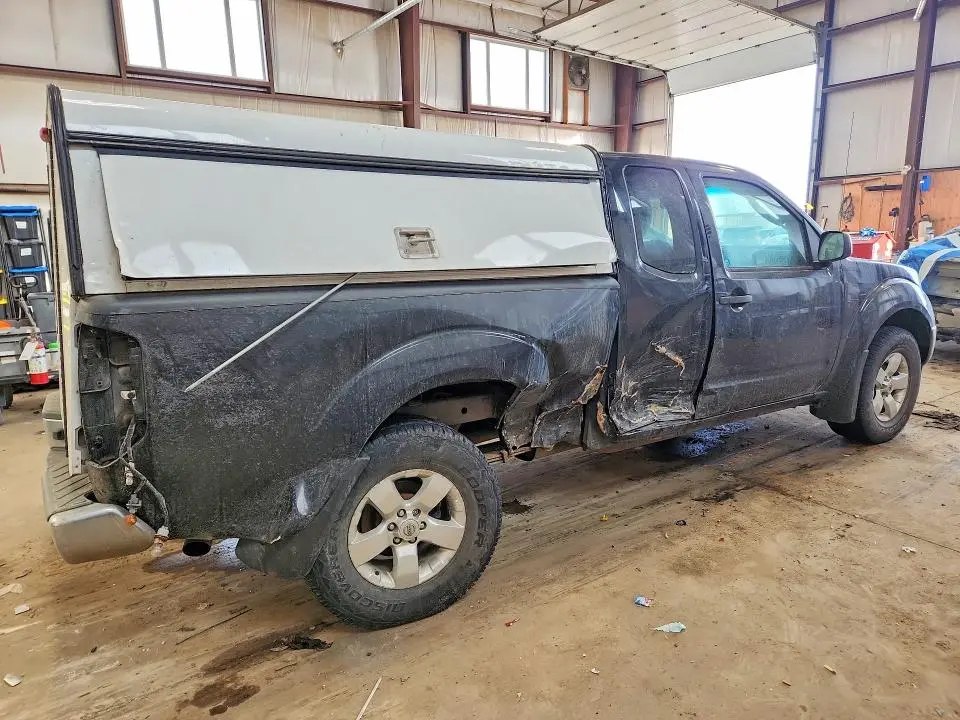 2011 NISSAN FRONTIER SV  