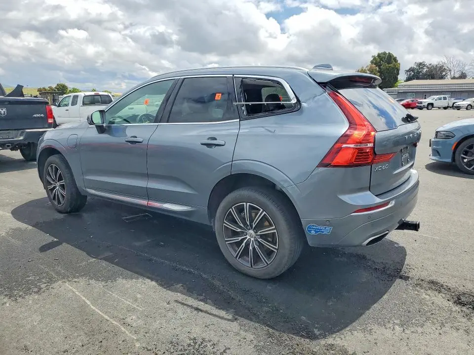 2020 VOLVO XC60 T8 INSCRIPTION  