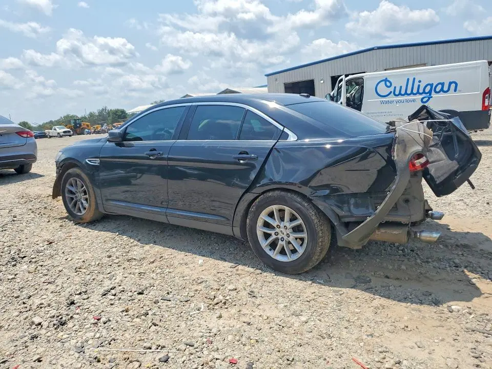 2013 FORD TAURUS SE  
