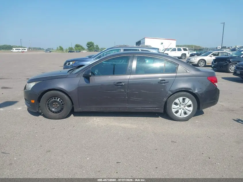2014 CHEVROLET CRUZE LS AUTO