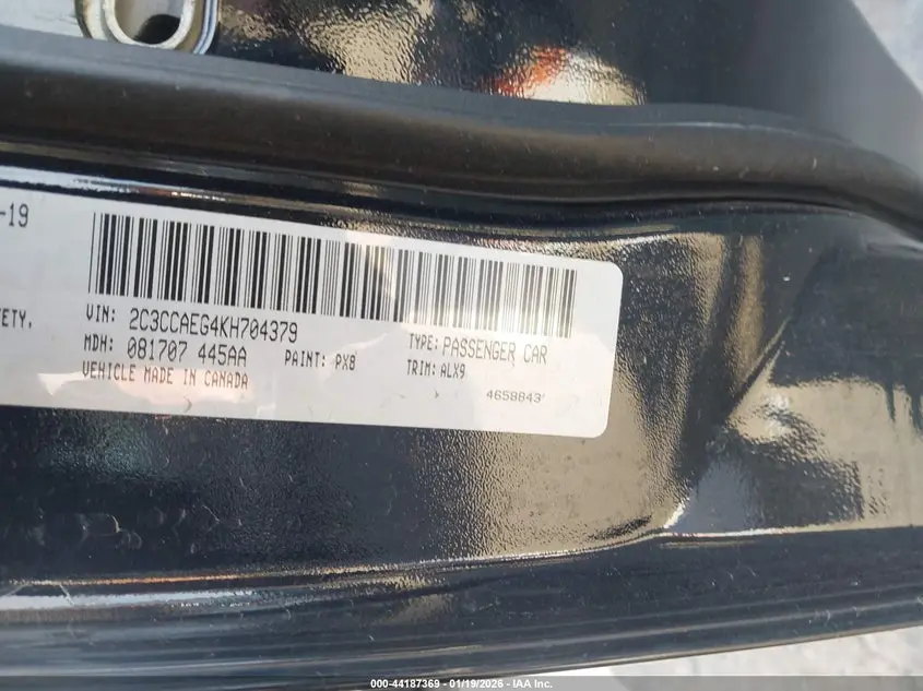 2019 CHRYSLER 300 LIMITED