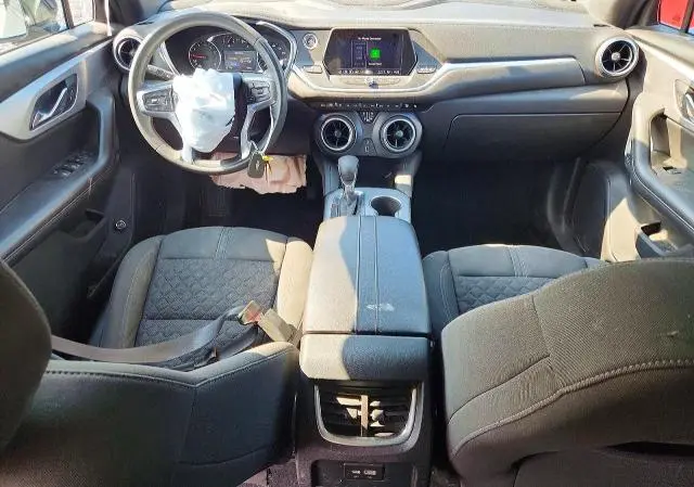 2021 CHEVROLET BLAZER 2LT  